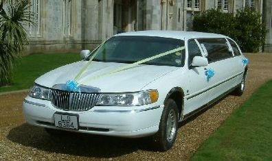 HIRE Lincoln Stretch LIMOUSINES